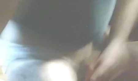 Güzel bir kadın mature sekss ile genç kız.