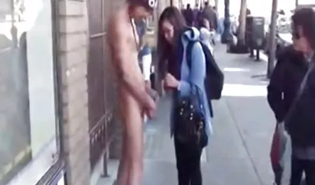 Olgun ANAL büyük doğal göğüsleri üzerinde yük alır mature grup seks
