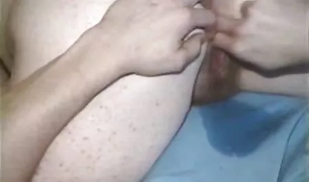 Zevk ve olgun genç lezbiyen sex acı
