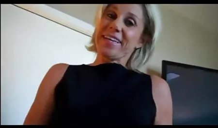 Seksi Alman olgun seks film lezbiyen Babes