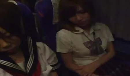 Küçük GF fuck Yabancı ile kandırdı mature hd seks