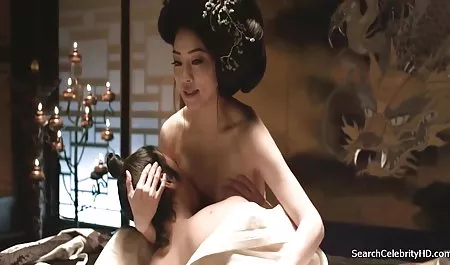 Çift horoz tarafından sex mature izle çarptı kıçını trafik Ellen Saint popo alır
