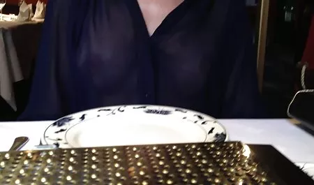 Cuckold mature seks filmi 2 bi-bi-si, Boğa kocası sissy gösteriden keyif MİLF