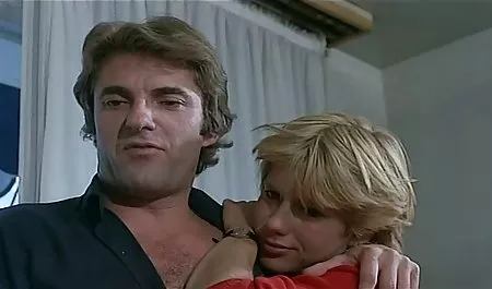 Alli olgun sexk izle Rae ve Cassidy Klein bok gibi lezbiyen