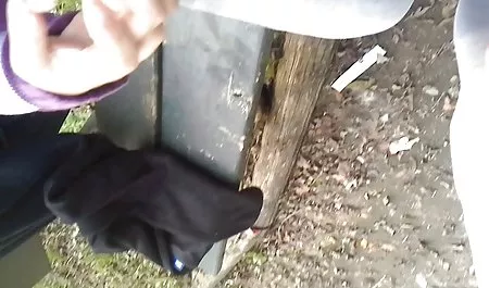Tam ateşli hizmetçi olgunsexizle ve sahipleri onu kedi