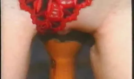 Olgun busty lezbiyen oral tatmin bebeğim olgun sekz