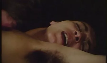 Azgın mobil sex mature MİLF olduğunu