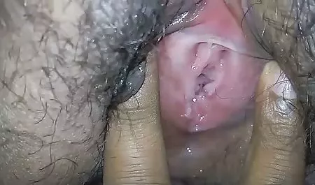 Sarışın camgirl bir mobil olgun sex izle sürmek ve sahte horoz berbat