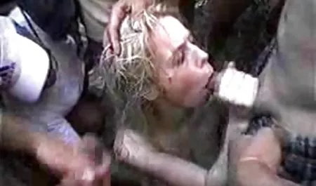 Seksi kız lezbiyenler birbirleri mature tube sex izle ile oynarken