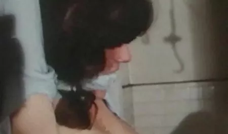 Jacqueline Taylor yalıyor üvey kızı Lucia ücreti üvey mature tube sex izle