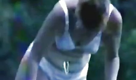 Yeni mobil sex olgun stil doggy BİRE uzun ve ikinci anal çok güzel bir versiyonu